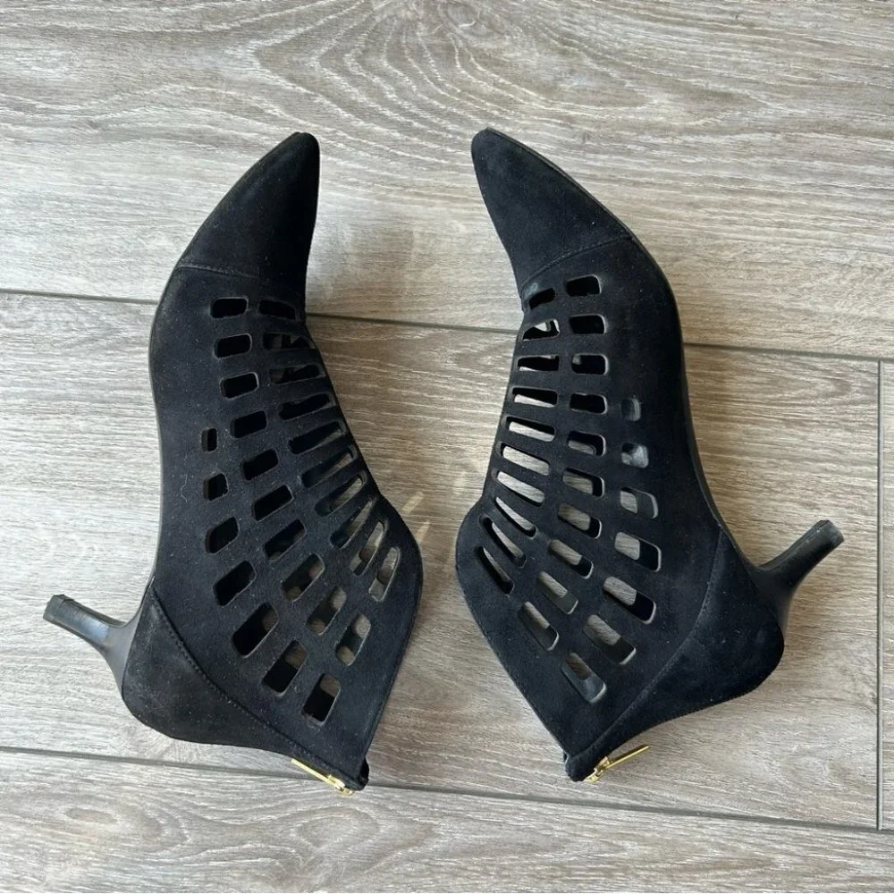 Rockport Black Cutout Kalila Suede Bootie - Picture 12 of 16